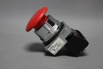 Siemens Red Mushroom Head Emergency Stop Push Bottom 52PP22W2A W/52BJK. Fixed Price $79.99.