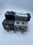 Norgren V22B517A-B213R Valve Assembly VE1AS22A-00420. Fixed Price $65.00.