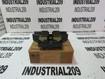 Ge Molded Cover And Arc Boxs 546A780G006 New In. Fixed Price $27.99.