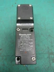 Pepperl+fuchs MPS18HD 454455 With MPD6HD 4543859 Diffuse. Fixed Price $219.94.