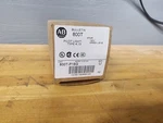 Allen Bradley Pilot Light 800T-P16G / 800TP16G Ser. U With Green Lens. Fixed Price $64.99.