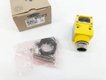 New Banner Engineering SM912LVQD Photoelectric Sensor 10-30VDC 25336. Fixed Price $159.95.