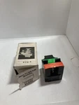 Banner LR41887 Power Block 2PBA 120VAC Nib. Fixed Price $15.99.