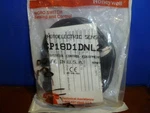 Honeywell Micro Switch CP18D1DNL2 Photoelectric Sensor-new In Box. Fixed Price $57.75.
