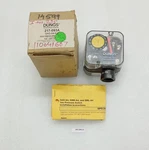 Dungs 217-093A GAO-A4-4-6 Combustion Controls Gas Pressure Switch. Fixed Price $118.75.