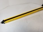 Banner MSE4824Y Mini-screen Light Emitter Curtain. Fixed Price $175.00.