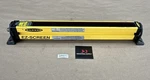 Banner Engineering Ez-screen SLSCR30-300Q8 Receiver 300MM 24VDC 0.1-18M 30/60MM. Fixed Price $250.00.
