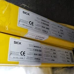 Mint Lot Of Sick Light Curtin Sensor Safety Optical Beam # 30-MGS / MGSS75-12. Fixed Price $209.99.