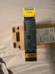 Siemens 3RM1102-3AA04 Ac Semiconductor Motor Starter. Fixed Price $200.00.