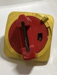 Allen Bradley 194R-HS4E Rotary Disconnect Switch Handle Red/yellow Series. Fixed Price $79.99.