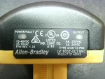 Allen-bradley 800Z-GL3 Palm Operated Optical Button Sensor Ser 20-30VAC B-. Fixed Price $155.93.