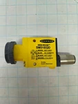 Banner SM31EQD Mini-beam Photoelectric Sensor 10-30 Vdc. Fixed Price $50.00.