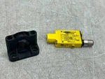 Banner SME312DQD, 53708 Photoelectric Diffuse Sensor 380MM Range M12, New. Fixed Price $69.99.