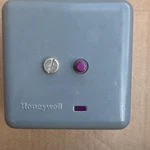Honeywell 3 Flame Safeguard Primary Control. Fixed Price $100.00.