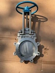 Trueline 8" 150 Knife Gate Valve F8112 316 Stainless Steel. Fixed Price $900.00.