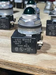 Allen Bradley 9001-KM38 Light Module Series F Green. Fixed Price $23.99.