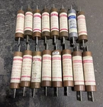 Lot Of 16 Gould Shawmut TRS125R Tri-onic Time Delay 600VAC Fuse. Fixed Price $159.99.