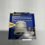 Intermatic Photo Control LC4521C. X-829. Fixed Price $25.00.