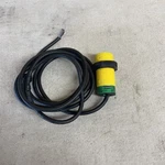 *brand New* Banner S30SP6FF200 Diffuse Sensor Series 10-30VDC. Fixed Price $80.00.
