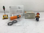 0G5046 - Efector Photo Electric Sensor **new Old Stock!!**. Fixed Price $20.00.