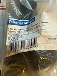 Telemecanique XVBZ02 Nos Poor Packaging 067357. Fixed Price $13.99.