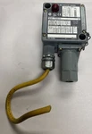 Allen BRADLEY,836T-T300JX9,SER Pressure Control Switch. Fixed Price $80.00.
