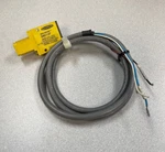 Banner SM312F Mini-beam Fiber Optic Amplifier. Fixed Price $10.00.