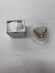 Meritor R986039 Suspension Valve New Open Box. Fixed Price $19.59.